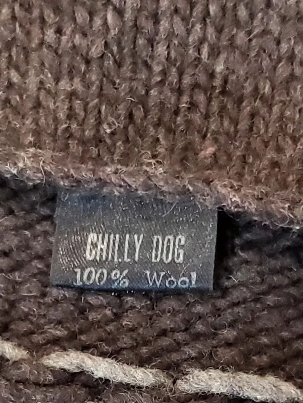 2 Chilly Dog Hand Knitted 10O% Wool Brown Diamonds Sweaters Small/Large LIKE NEW